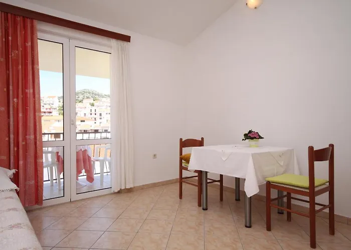 With A Parking Space Hvar - 4004 * Hvar Town