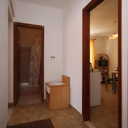 With A Parking Space Hvar - 4004 *