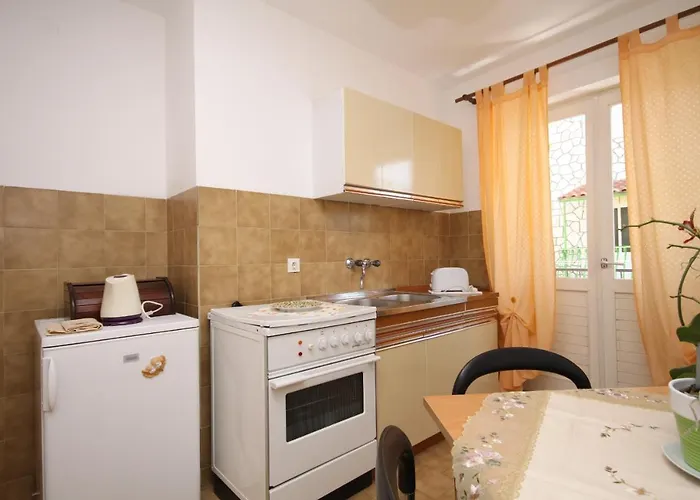 شقة With A Parking Space Hvar - 4004 *