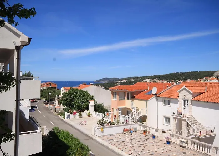 With A Parking Space Hvar - 4004