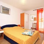 Apartment With A Parking Space Hvar - 4004 Hvar Town